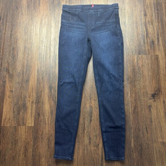 Spanx Skinny Pull On Jeans Distressed Dark Wash Women’s Size Small - Picture 1 of 11